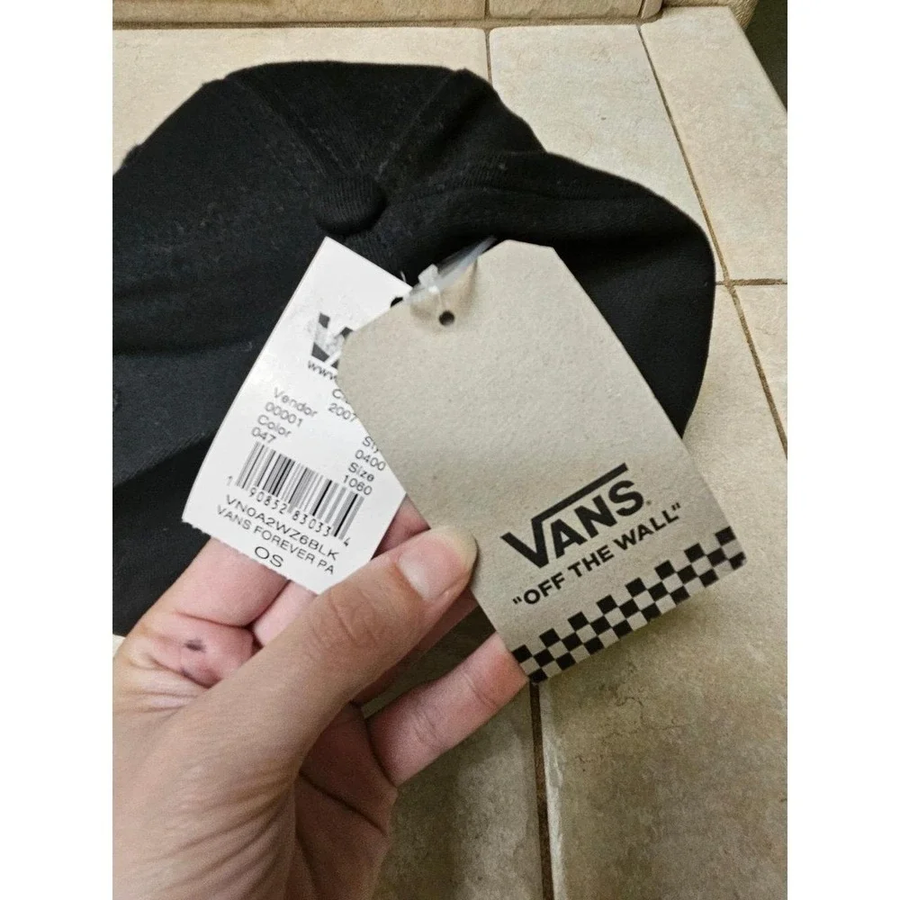 Vintage Vans Hat Off The Wall Skateboards Black Red Patch Snapback Cap,NWT